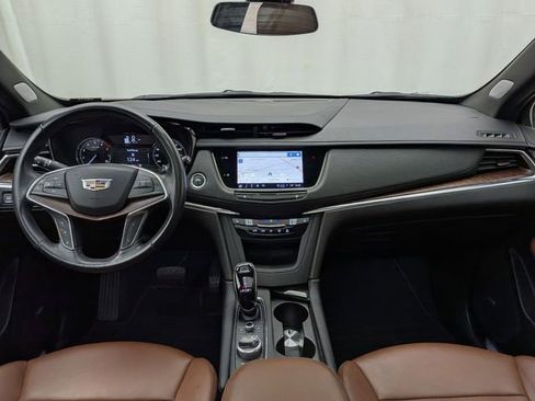 Certified 2023 Cadillac XT5 Premium Luxury AWD/4WD image 24