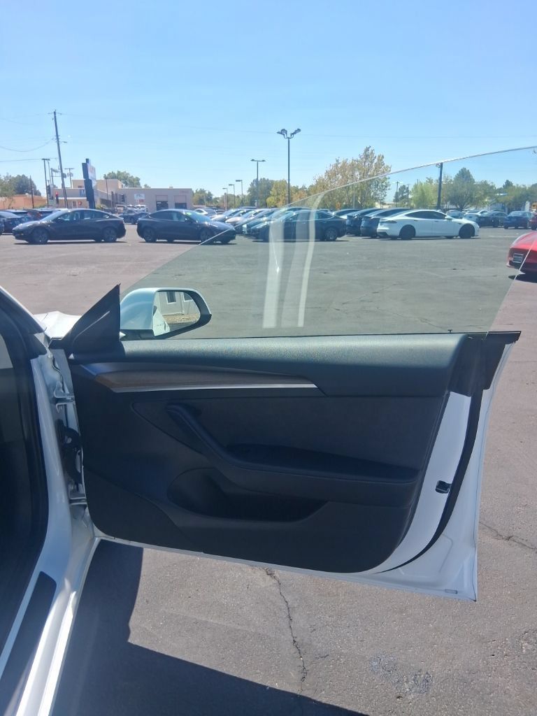 Used 2023 Tesla Model 3 Standard Range RWD image 13