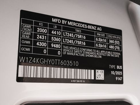 Used 2026 Mercedes-Benz Sprinter 2500 image 13