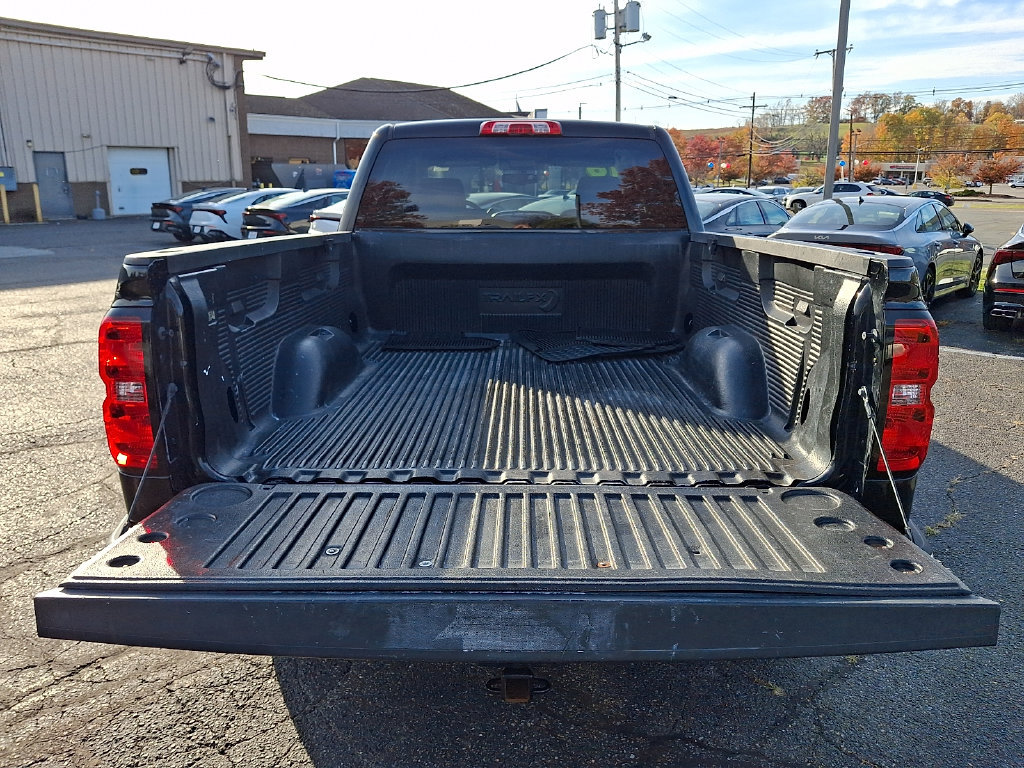 Used 2018 Chevrolet Silverado 1500 LT AWD/4WD image 29