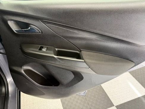 Used 2023 Chevrolet Bolt LT FWD image 25