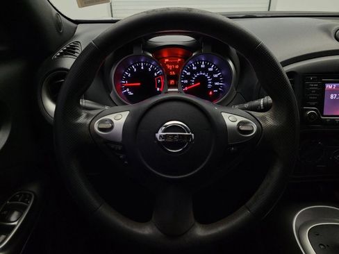 Used 2016 Nissan Juke S image 22