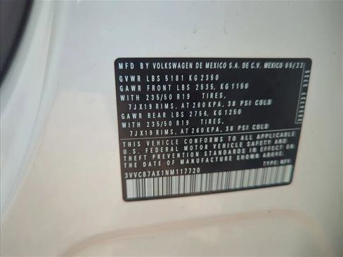 Used 2022 Volkswagen Tiguan SE R-Line FWD image 29