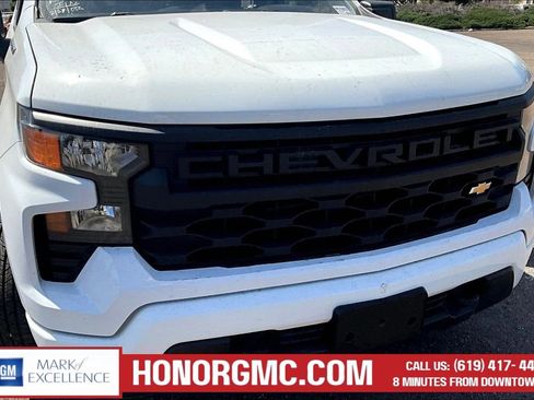 Used 2023 Chevrolet Silverado 1500 Custom image 33