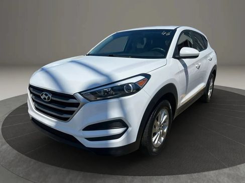 Used 2018 Hyundai Tucson SE AWD/4WD image 1