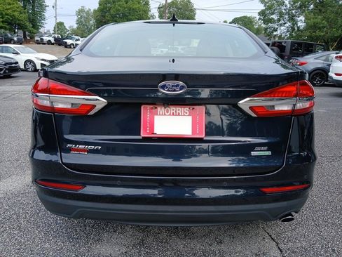 Used 2020 Ford Fusion SE FWD image 7
