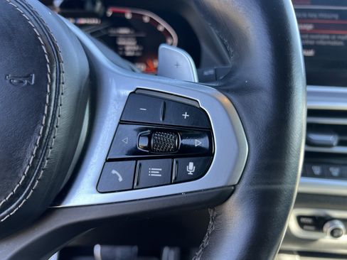 Used 2023 BMW X5 M50i w/ Executive Package image 21