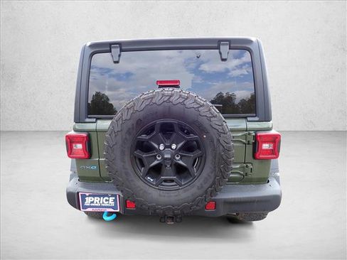 Used 2023 Jeep Wrangler Unlimited Rubicon 4xe AWD/4WD image 3
