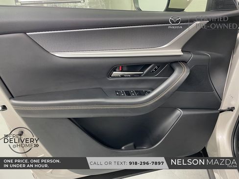 Certified 2025 MAZDA CX-90 3.3 Turbo w/ Preferred Package image 17