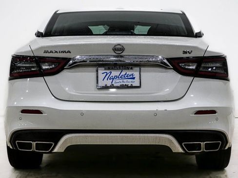 Used 2023 Nissan Maxima SV w/ Floor Mat Group image 6