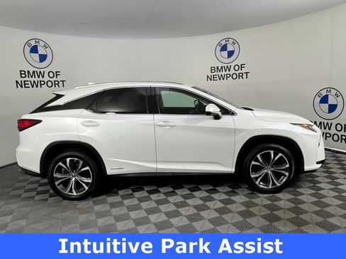 Used 2018 Lexus RX 450h AWD w/ Premium Package image 4