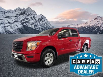 Used 2024 Nissan Titan SV w/ SV Convenience Package