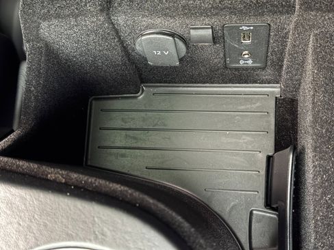 Used 2020 Porsche Panamera GTS w/ Premium Package Plus image 34