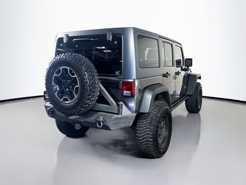 Used 2016 Jeep Wrangler Unlimited Rubicon AWD/4WD image 6