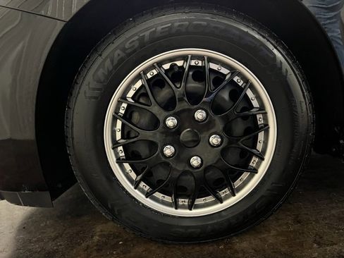 Used 2019 Chevrolet Cruze LT image 10