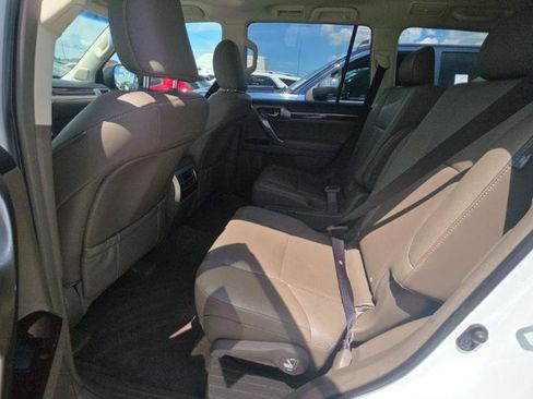Used 2019 Lexus GX 460 Premium AWD/4WD image 15