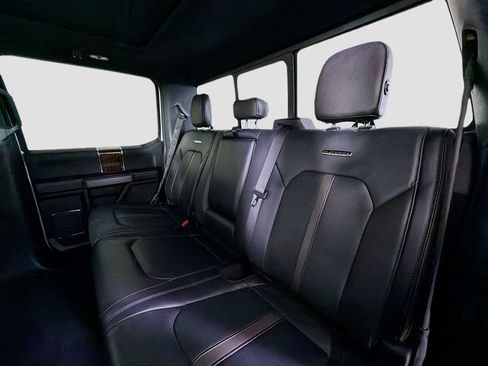Used 2017 Ford F150 Platinum w/ Equipment Group 701A Luxury AWD/4WD image 26