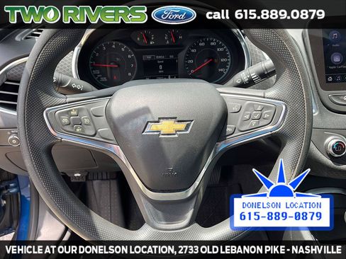 Used 2019 Chevrolet Malibu LT FWD image 16