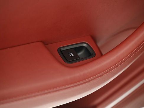 Certified 2023 Porsche Panamera 4S image 25