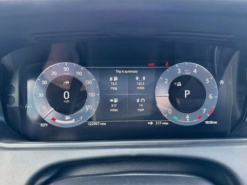 Used 2025 Land Rover Range Rover Velar Dynamic SE AWD/4WD image 39
