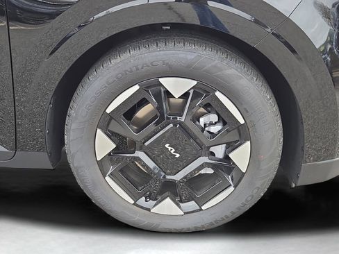 New 2026 Kia Carnival EX image 6