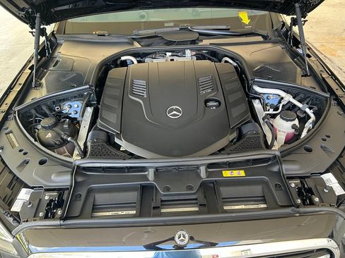 Used 2023 Mercedes-Benz S 580 4MATIC Sedan image 13