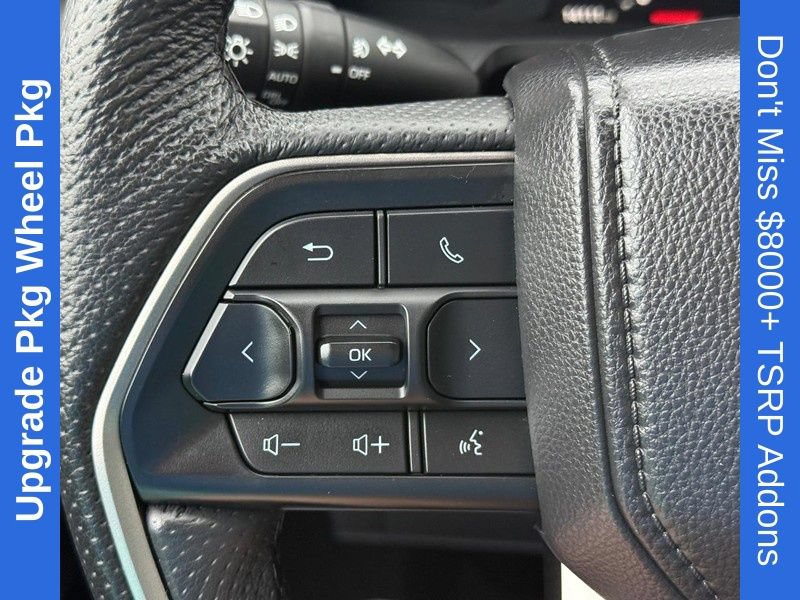 Used 2025 Toyota Tacoma SR5 AWD/4WD image 20