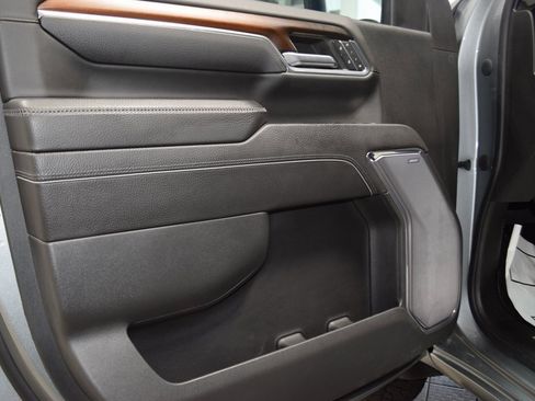 Used 2024 GMC Sierra 2500 Denali w/ Denali Reserve Package image 36