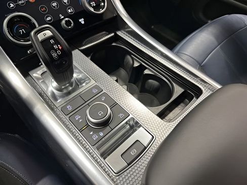 Used 2019 Land Rover Range Rover Sport Supercharged image 28