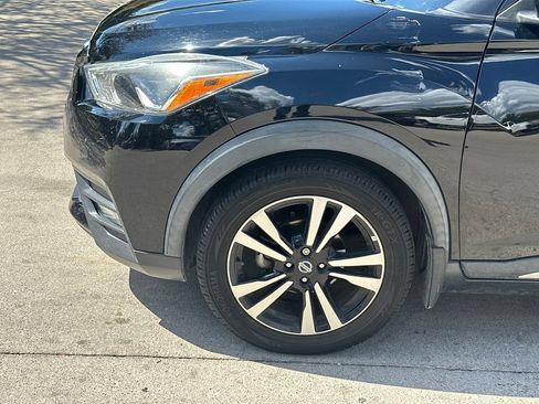 Used 2020 Nissan Kicks SR FWD image 24