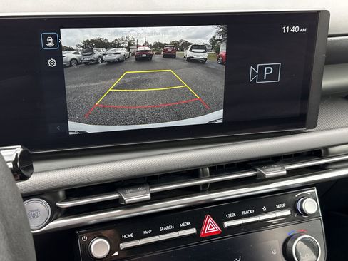 Used 2025 Hyundai Tucson SEL FWD image 22