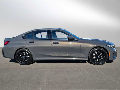 Used 2026 BMW 330i xDrive Sedan w/ M Sport Package AWD/4WD image 2