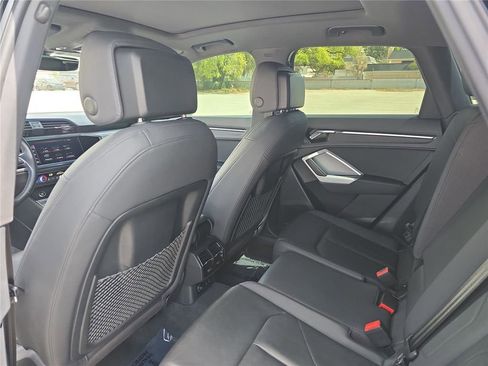Used 2021 Audi Q3 2.0T Premium w/ Convenience Package image 13