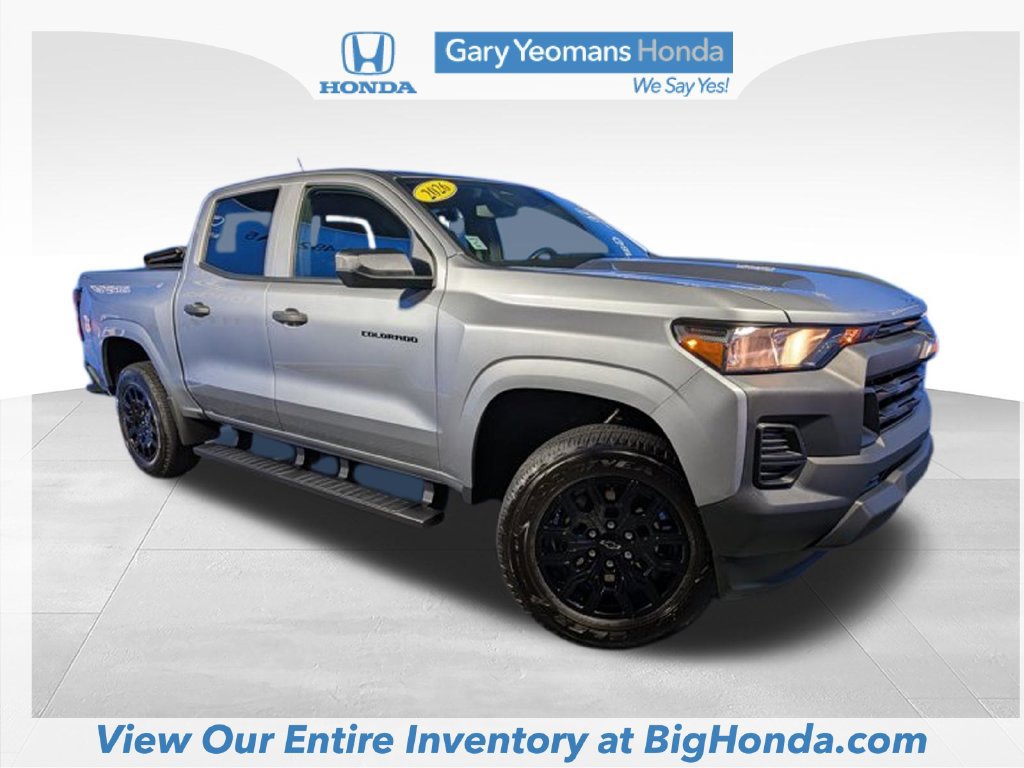 Used 2026 Chevrolet Colorado W/T w/ WT Custom Package RWD image 4