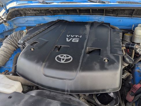 Used 2007 Toyota FJ Cruiser 4WD w/ Convenience Pkg image 34