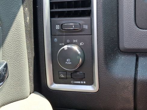 Used 2015 RAM 1500 Big Horn AWD/4WD image 21