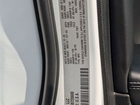 New 2025 Jeep Grand Cherokee Limited w/ Luxury Tech Group II image 30