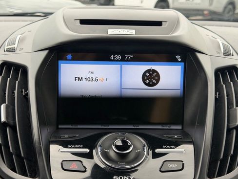 Used 2017 Ford Escape Titanium AWD/4WD image 13