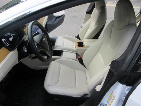 Used 2021 Tesla Model S Long Range Plus AWD/4WD image 7