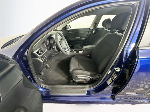 Used 2019 Kia Optima LX FWD image 13