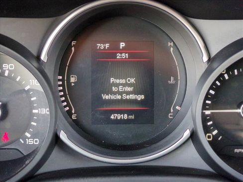 Used 2019 FIAT 500L Trekking w/ Popular Equipment Group image 11