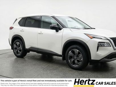 Used 2025 Nissan Rogue SV
