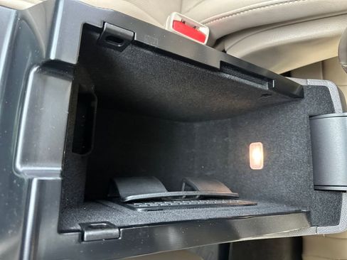 Used 2022 Lincoln Corsair Reserve w/ Equipment Group 201A image 29