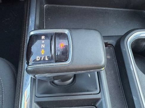 Used 2023 Chevrolet Silverado 1500 LT RWD image 16