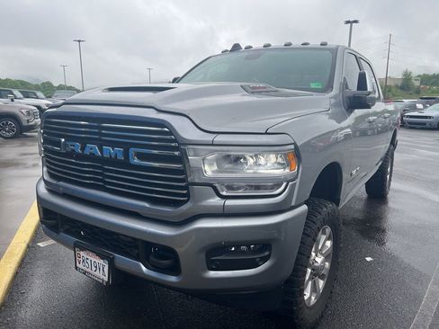 Used 2023 RAM 2500 Laramie AWD/4WD image 1