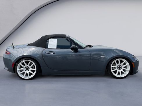 Used 2021 MAZDA MX-5 Miata Club image 6