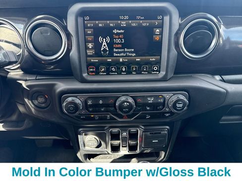 Used 2021 Jeep Wrangler Unlimited Sahara image 17