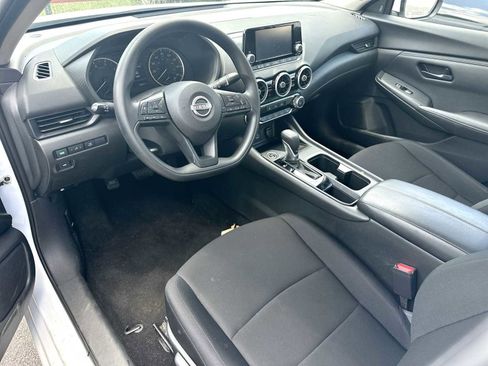 Used 2025 Nissan Sentra S FWD image 4