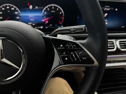 Used 2025 Mercedes-Benz GLE 580 4MATIC image 29