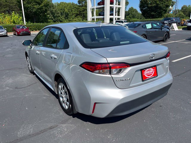 Used 2026 Toyota Corolla LE FWD image 10